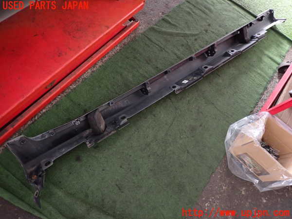 2UPJ-9233111392]レクサス・GS300h(AWL10)左サイドステップ 中古_5