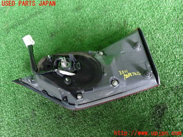 2UPJ-9233111552]レクサス・GS300h(AWL10)左リアフィニッシャー 中古_2