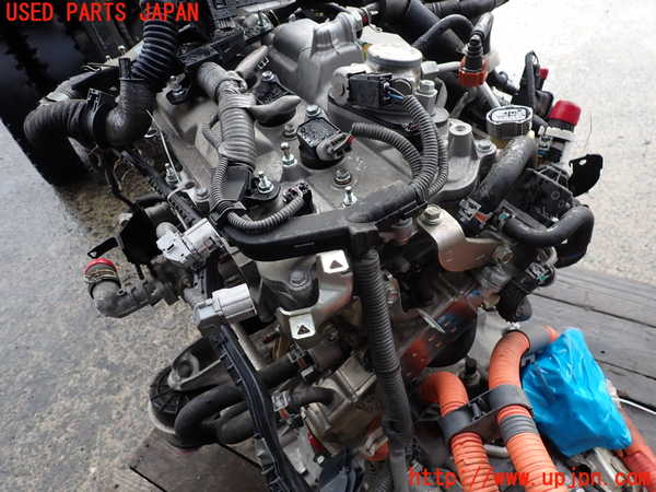 2UPJ-9233112010]レクサス・GS300h(AWL10)エンジン 2AR-FSE 中古_2