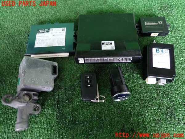 2UPJ-9233116110]レクサス・GS300h(AWL10)エンジンコンピューター 中古_3
