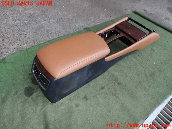 2UPJ-9233117540]レクサス・GS300h(AWL10)センターコンソール 中古_2