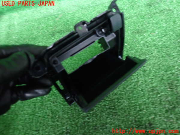 2UPJ-9233117841]レクサス・GS300h(AWL10)小物入れ1 中古_2