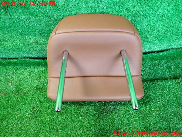 2UPJ-9233117180]レクサス・GS300h(AWL10)左2列目ヘッドレスト 中古_2
