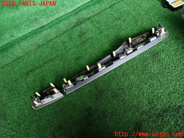 2UPJ-9233117692]レクサス・GS300h(AWL10)内装トリム類2 中古_4