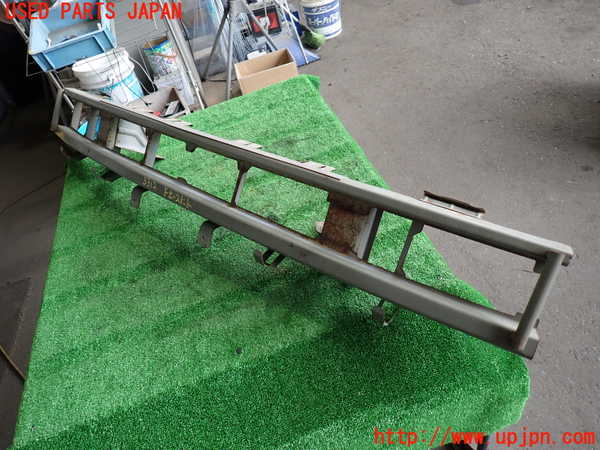 2UPJ-9233121014]ホーミーコーチ(ARME24)フロントバンパーホースメント 中古_2