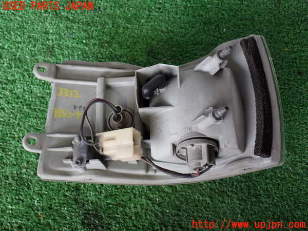 2UPJ-9233121152]ホーミーコーチ(ARME24)左コーナーランプ ジャンク_4