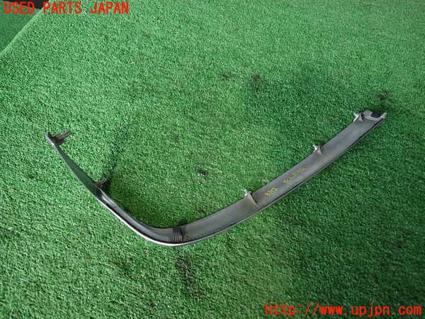 2UPJ-9233121142]ホーミーコーチ(ARME24)左ヘッドライトリム 中古_3