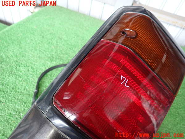 2UPJ-9233121536]ホーミーコーチ(ARME24)左テールランプ ジャンク_2