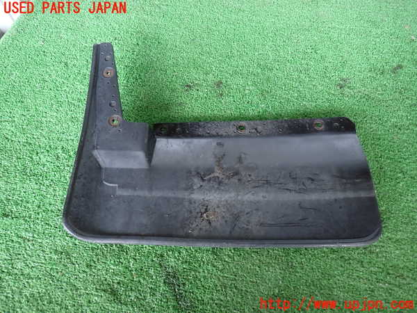 2UPJ-9233121450]ホーミーコーチ(ARME24)右フロントマッドガード(泥除け) 中古_3