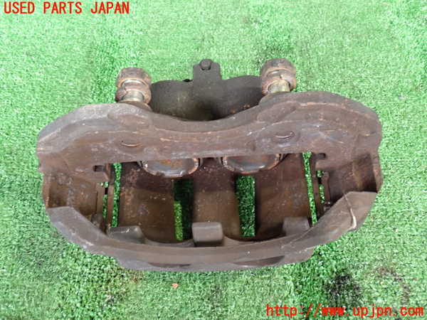 2UPJ-9233124080]ホーミーコーチ(ARME24)右フロントキャリパー 中古_2