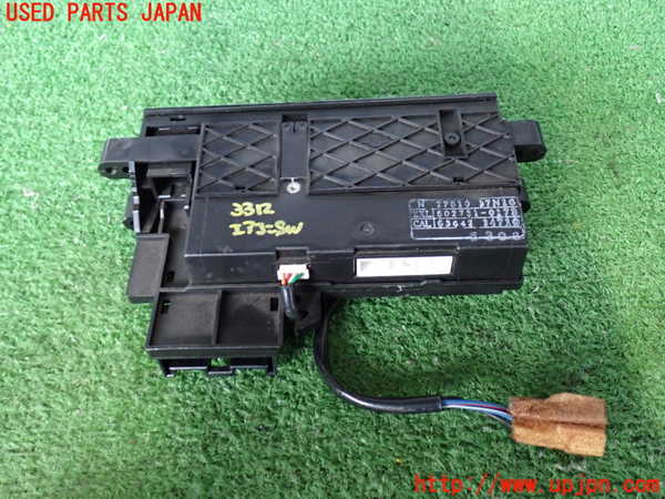2UPJ-9233126066]ホーミーコーチ(ARME24)エアコンスイッチ1 中古_2