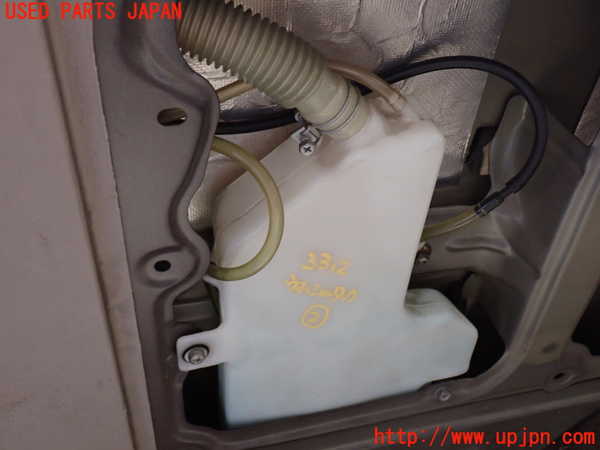 2UPJ-9233126792]ホーミーコーチ(ARME24)ウォッシャータンク2 中古_2