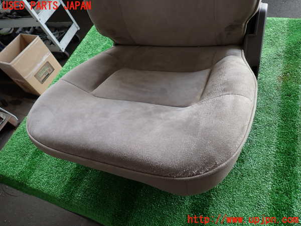 2UPJ-9233127065]ホーミーコーチ(ARME24)助手席シート 中古_2