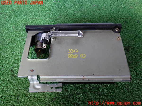 2UPJ-9233127821]ホーミーコーチ(ARME24)灰皿1 中古_3