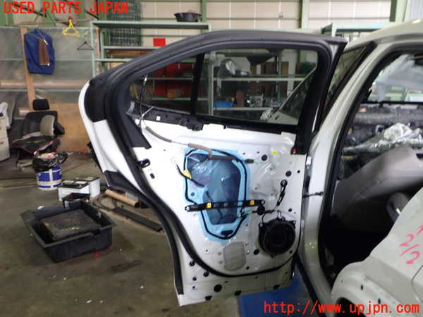 2UPJ-9233131320]レクサス・UX300e(KMA10)左後ドア 中古 NSG M3Q8 43R-003021_3