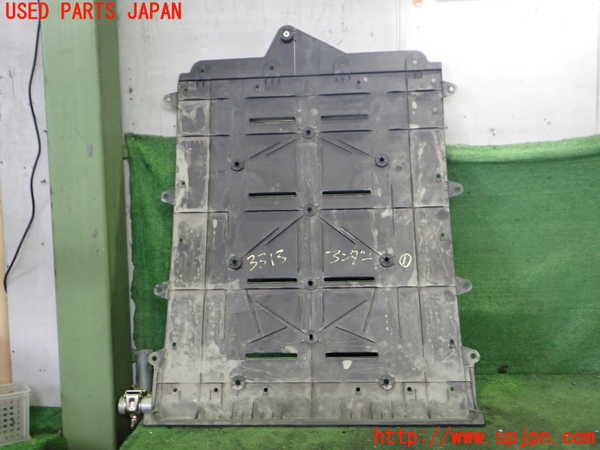 2UPJ-9233131721]レクサス・UX300e(KMA10)アンダーカバー1 中古_2