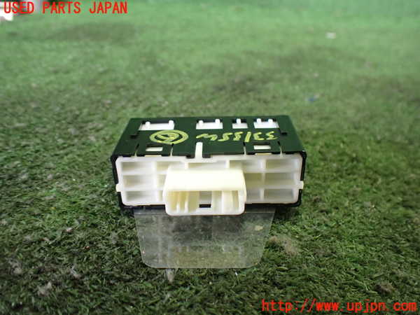 2UPJ-9233136311]レクサス・UX300e(KMA10)スイッチ6(ODO TRIP メーター照度) 中古_2