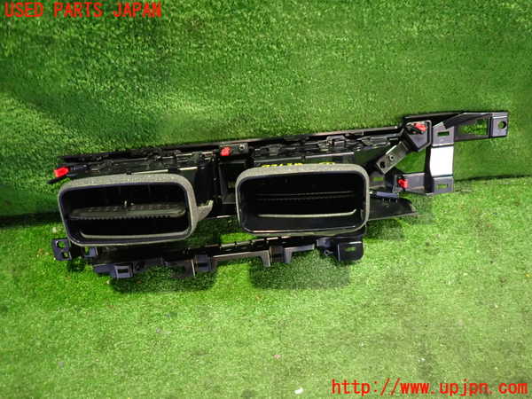 2UPJ-9233137526]レクサス・UX300e(KMA10)エアコン吹き出し口1 中古_2