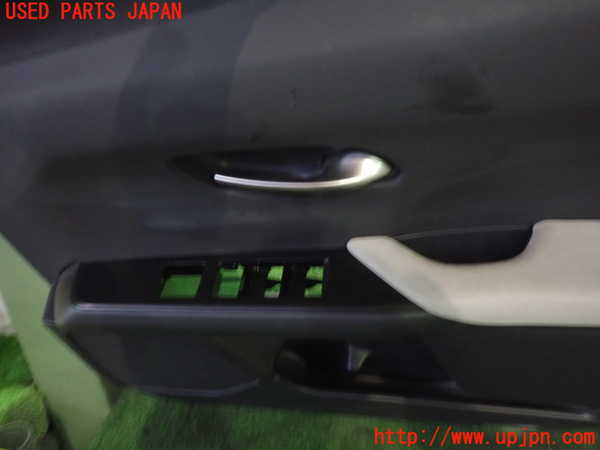 2UPJ-9233131234]レクサス・UX300e(KMA10)右前ドア内張り 中古_2