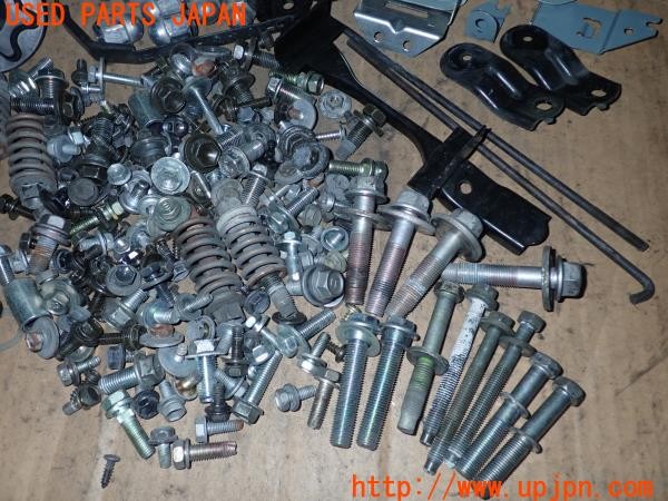 3UPJ=9233140720]セリカ(ZZT230)ネジ・ナット・ステー類 セット ジャンク_4