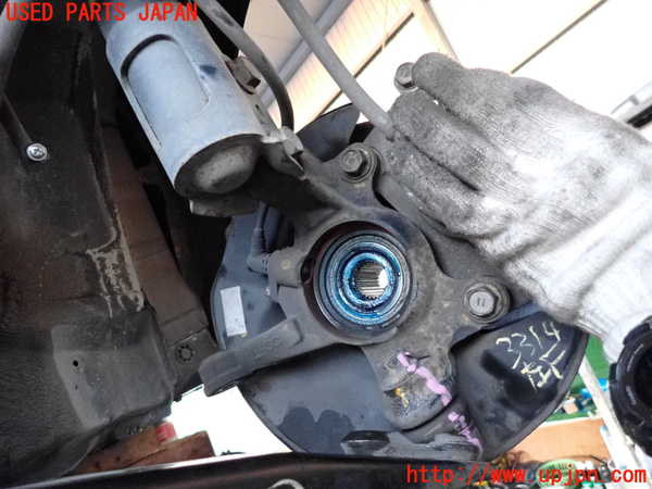 2UPJ-9233144295]セリカ(ZZT230)左フロントナックルハブ 中古_2