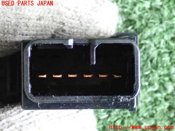 2UPJ-9233146306]セリカ(ZZT230)スイッチ1 (ウインドウロック) 中古_4