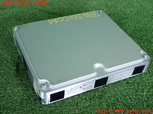 2UPJ-9233146110]セリカ(ZZT230)エンジンコンピューター 中古_2