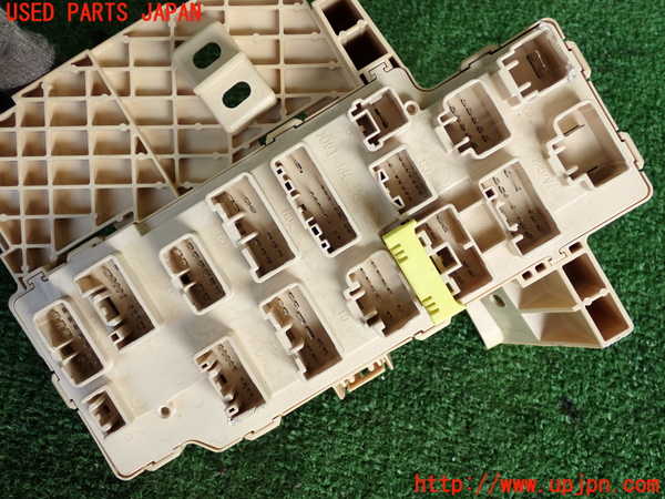 2UPJ-9233146741]セリカ(ZZT230)ヒューズボックス1 中古_5