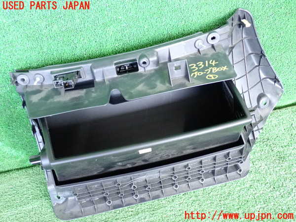 2UPJ-9233147516]セリカ(ZZT230)グローブボックス1 中古_3