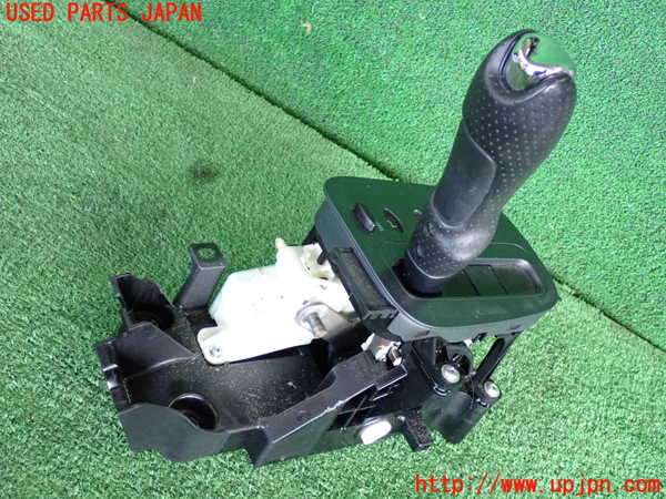 2UPJ-9233147555]セリカ(ZZT230)ATシフトレバー 中古_2