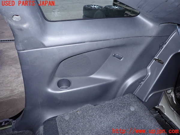 2UPJ-9233147675]セリカ(ZZT230)右リアピラートリム 中古_3