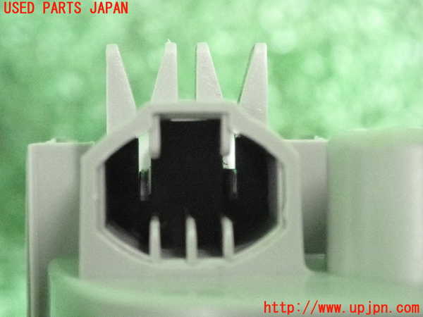 2UPJ-9233146411]セリカ(ZZT230)ルームランプ1 (1列目真中) 中古_3