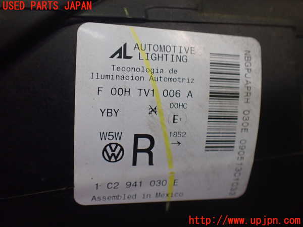 2UPJ-9233151130]VW ニュービートル(9CAZJ)右ヘッドライト ハロゲン 中古_3