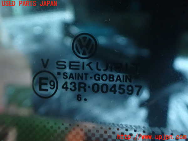 2UPJ-9233151382]VW ニュービートル(9CAZJ)左クォーターガラス (43R-004597) 中古_2