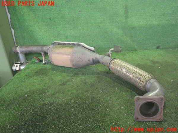 2UPJ-9233152661]VW ニュービートル(9CAZJ)触媒1 中古_2