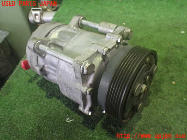 2UPJ-9233156025]VW ニュービートル(9CAZJ)エアコンコンプレッサー 中古_2