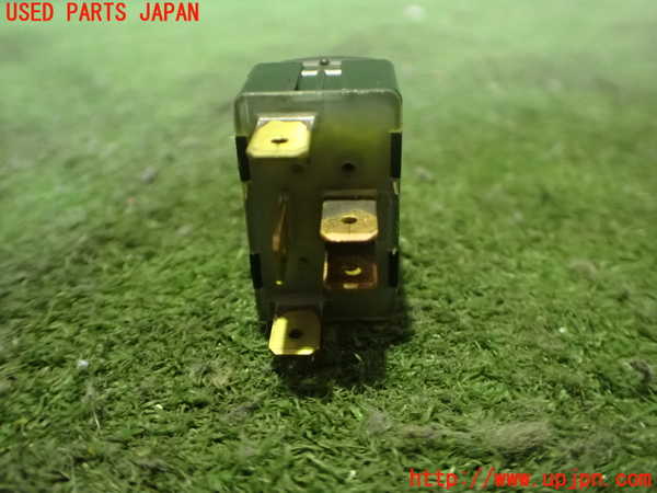 2UPJ-9233156309]VW ニュービートル(9CAZJ)スイッチ4 中古_2