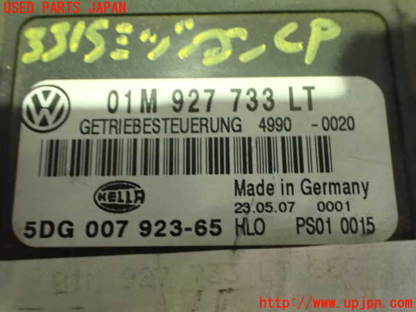 2UPJ-9233156115]VW ニュービートル(9CAZJ)ミッションコンピューター 中古_3