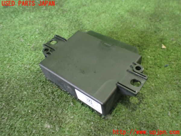 2UPJ-9233156147]VW ニュービートル(9CAZJ)コンピューター2 中古_2