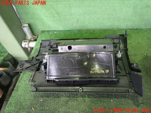 2UPJ-9233157516]VW ニュービートル(9CAZJ)グローブボックス1 中古_3