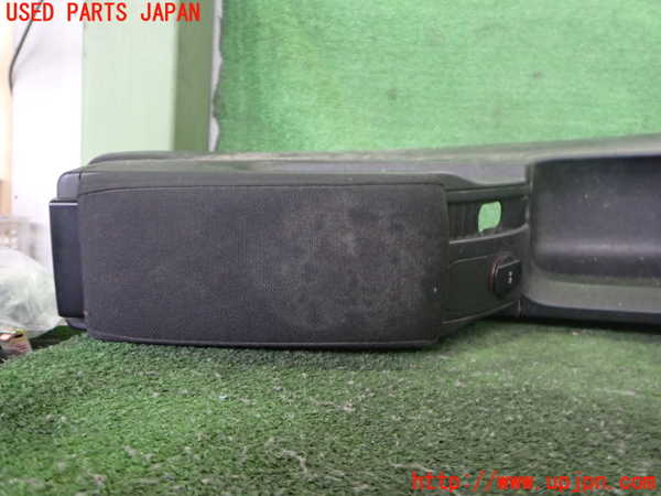 2UPJ-9233157540]VW ニュービートル(9CAZJ)センターコンソール (ジャンク品) 中古_4