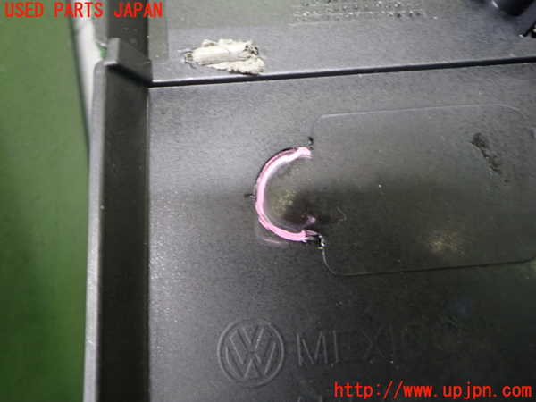 2UPJ-9233151264]VW ニュービートル(9CAZJ)左前ドア内張り 中古_5