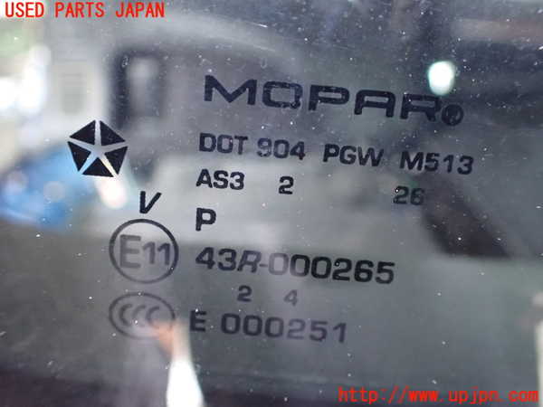 1UPJ-9233161380]ジープ・グランドチェロキー(WK36A)右クォーターガラス M513 中古_2