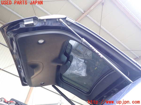 1UPJ-9233161566]ジープ・グランドチェロキー(WK36A)バックドア リアゲート ハッチ M126 中古_4