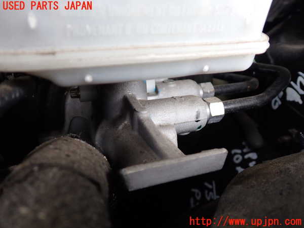 1UPJ-9233164050]ジープ・グランドチェロキー(WK36A)ブレーキマスターシリンダー 中古_2