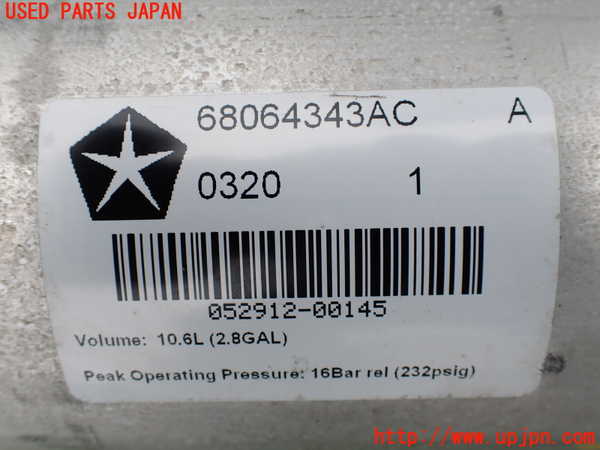 1UPJ-9233165530]ジープ・グランドチェロキー(WK36A)エアサスタンク 中古_2