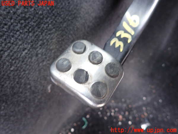 1UPJ-9233167550]ジープ・グランドチェロキー(WK36A)サイドブレーキペダル 中古_2