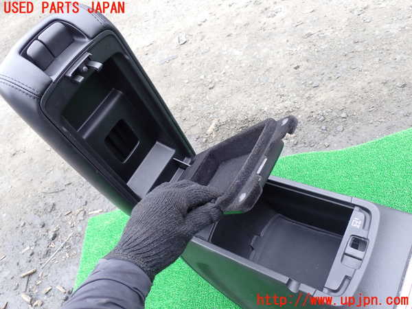 1UPJ-9233167540]ジープ・グランドチェロキー(WK36A)センターコンソール 中古_3