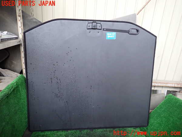 1UPJ-9233167771]ジープ・グランドチェロキー(WK36A)ラゲッジトレイ1 中古_3