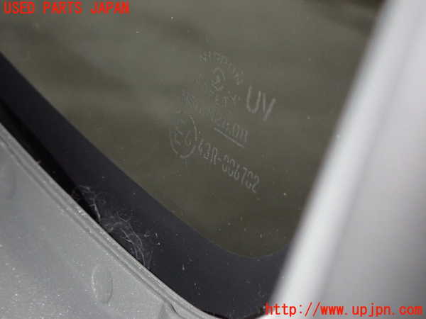 1UPJ-9233171200]ワゴンR(MH95S)右フロント三角窓ガラス NSG M28.O8 中古_2